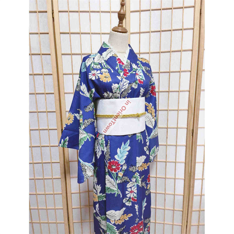 Abbigliamento Formale Giappone - Japanese Women Formal Wear recensione e prezzo