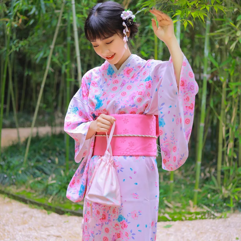 Costume da donna kimono giappo - Japanese Women Formal Wear recensione e prezzo