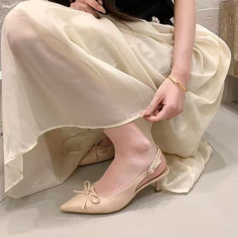 Scarpe da Donna in Vernice con - Women Formal Wear With Shoes recensione e prezzo