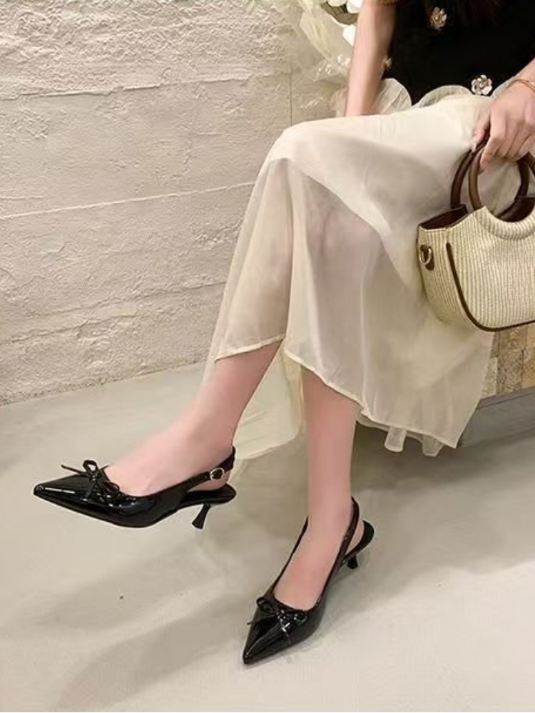 Scarpe da Donna in Vernice con - Women Formal Wear With Shoes recensione e prezzo
