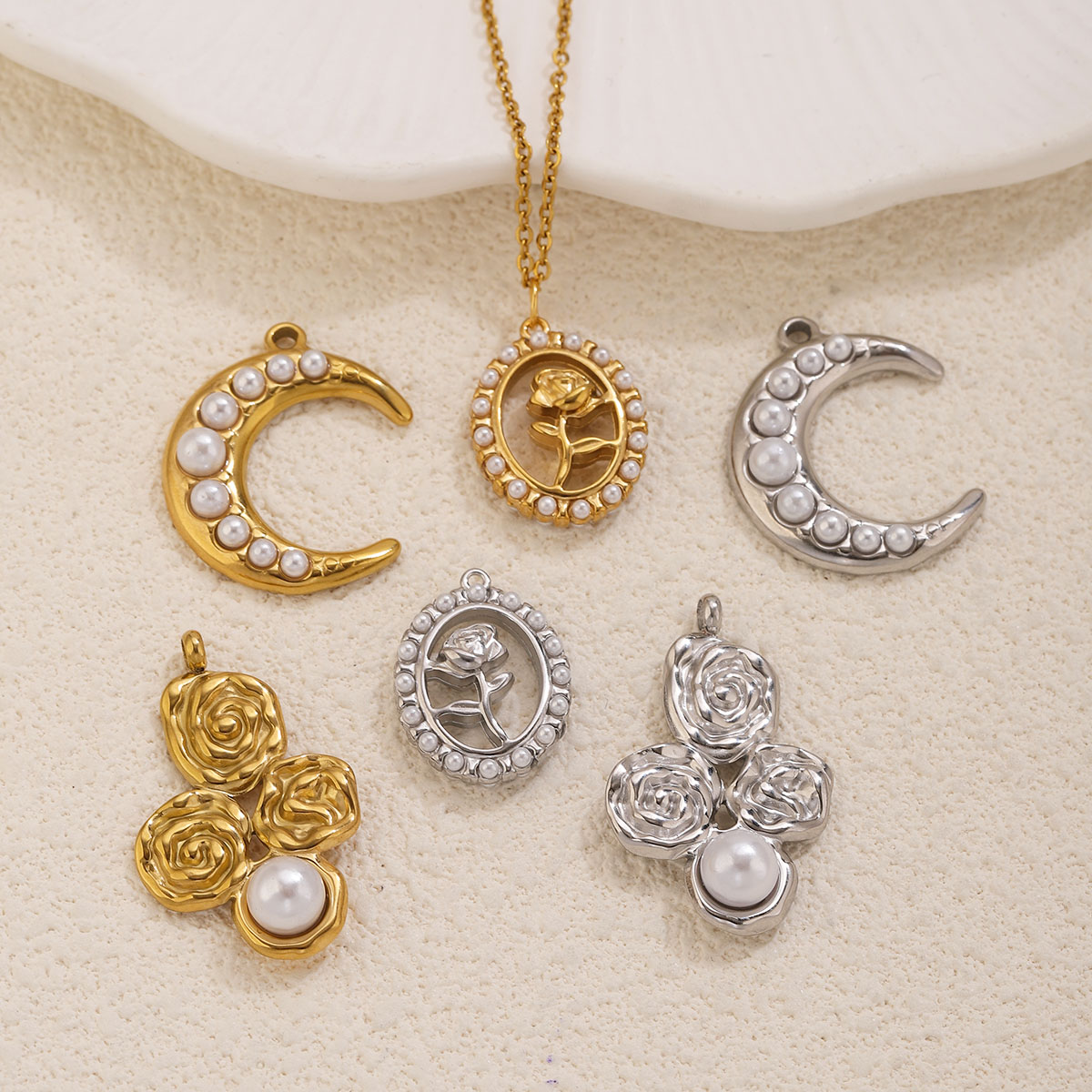 5 Pezzi Ciondoli a Forma di Lu - Pearl Earring Stud recensione e prezzo