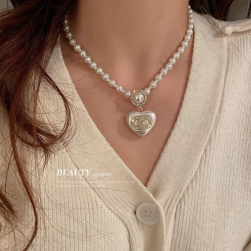Orecchini a perno con perle e  - Pearl Earring Stud recensione e prezzo